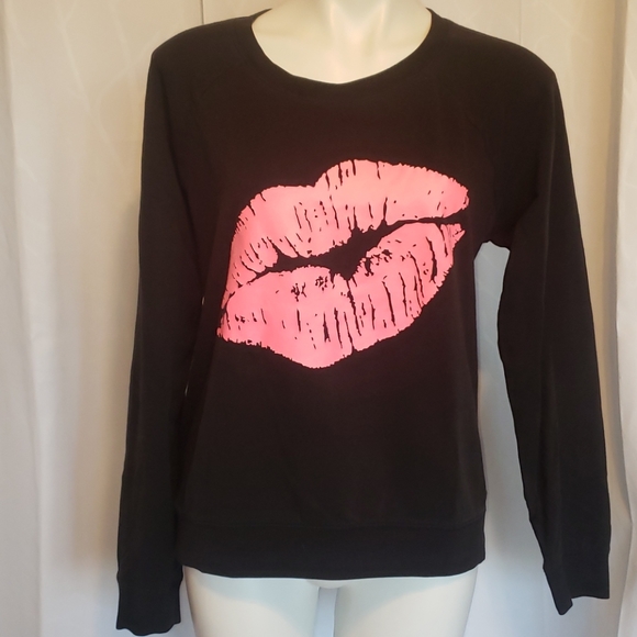 Victoria's Secret Tops - Victoria's Secret size Large Lips Sweatshirt
